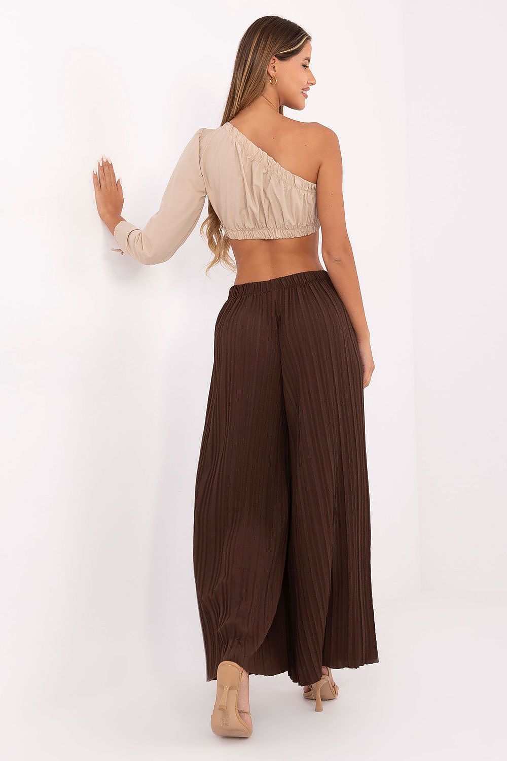 Pantaloni da donna model 215408 Italy Moda